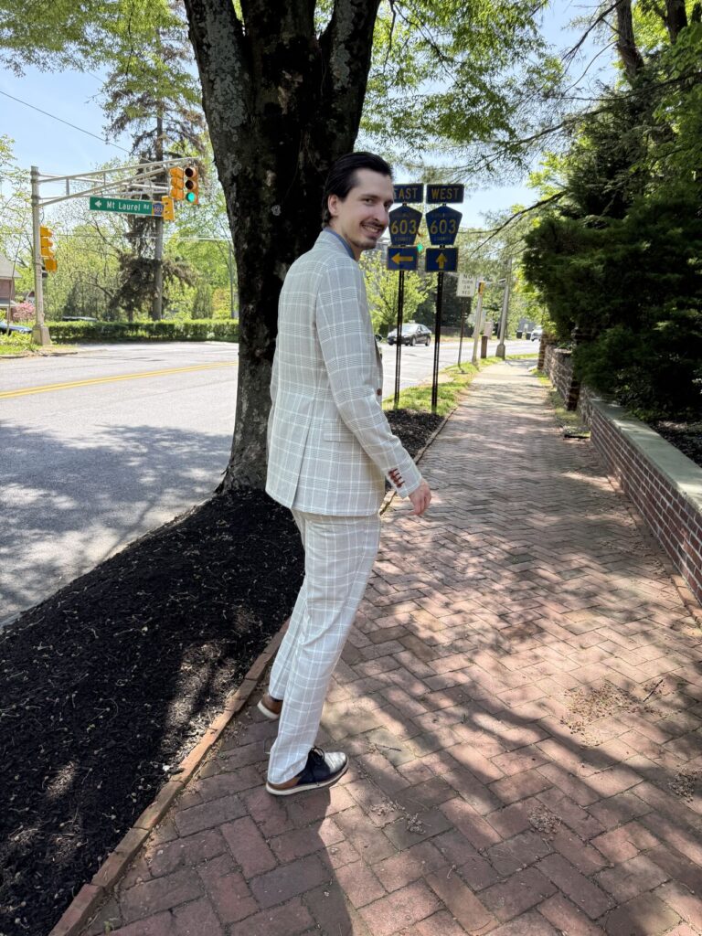 the suit fits so well